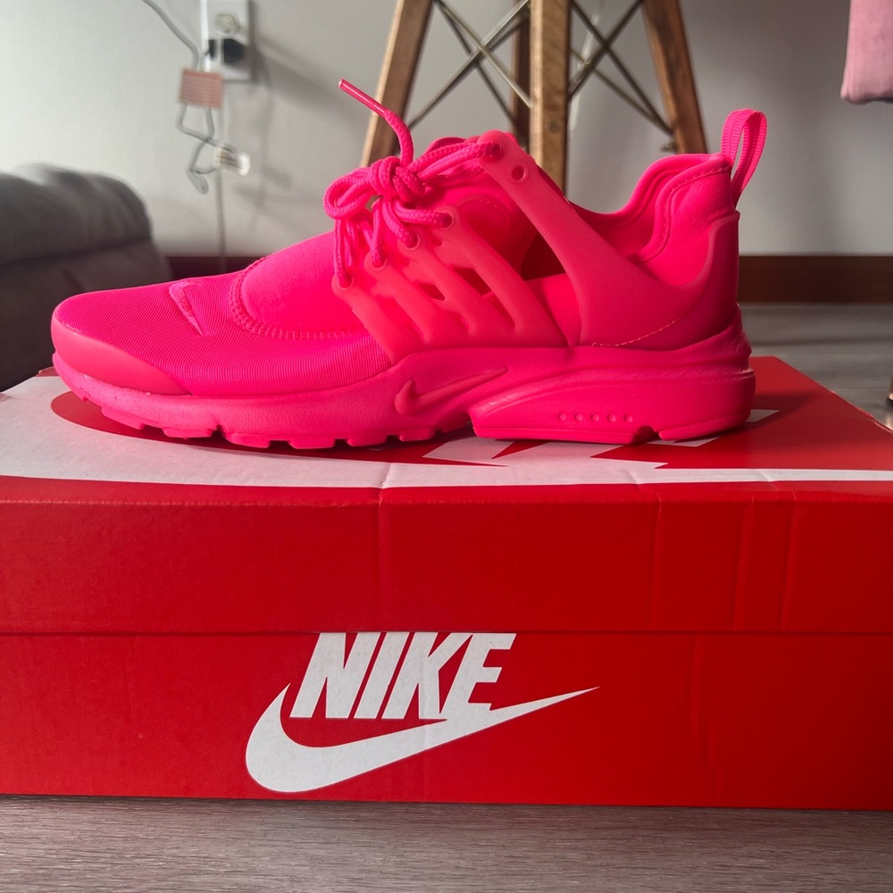 Nike Neon Pink Athletic Shoes